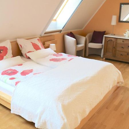 Familienfreundliche Ferienwohnung Am Reuterteich Seedorf  Exteriér fotografie